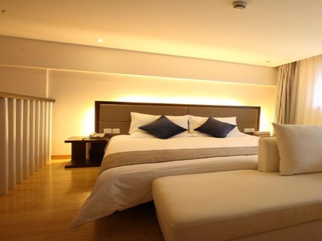 Ji Hotel Jing'An Temple Shanghaj Zewnętrze zdjęcie