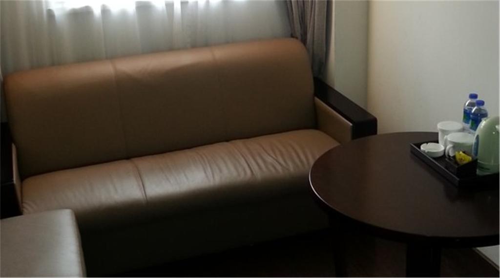 Ji Hotel Jing'An Temple Shanghaj Zewnętrze zdjęcie