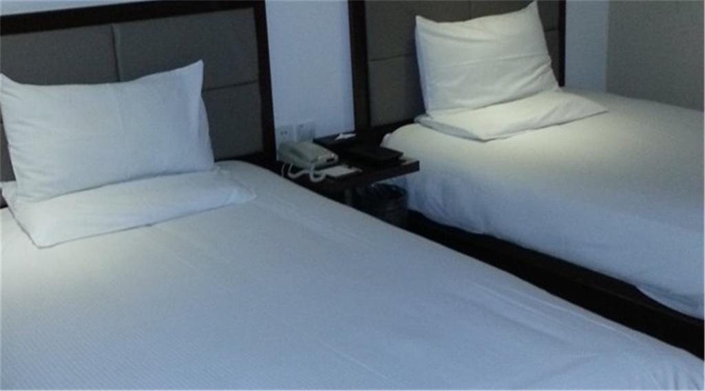 Ji Hotel Jing'An Temple Shanghaj Zewnętrze zdjęcie