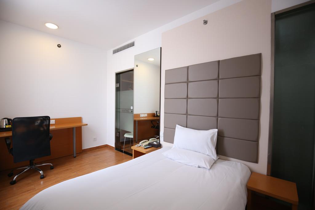 Ji Hotel Jing'An Temple Shanghaj Zewnętrze zdjęcie